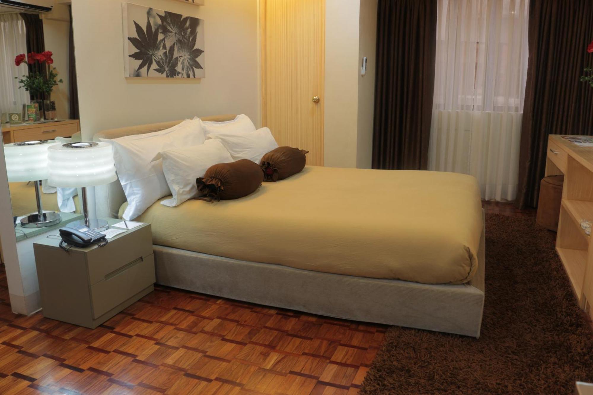 Prince Plaza II Condotel Makati City Eksteriør bilde