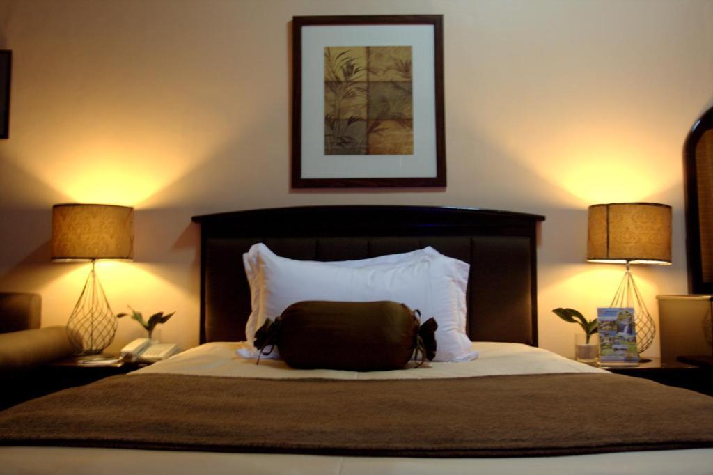 Prince Plaza II Condotel Makati City Rom bilde